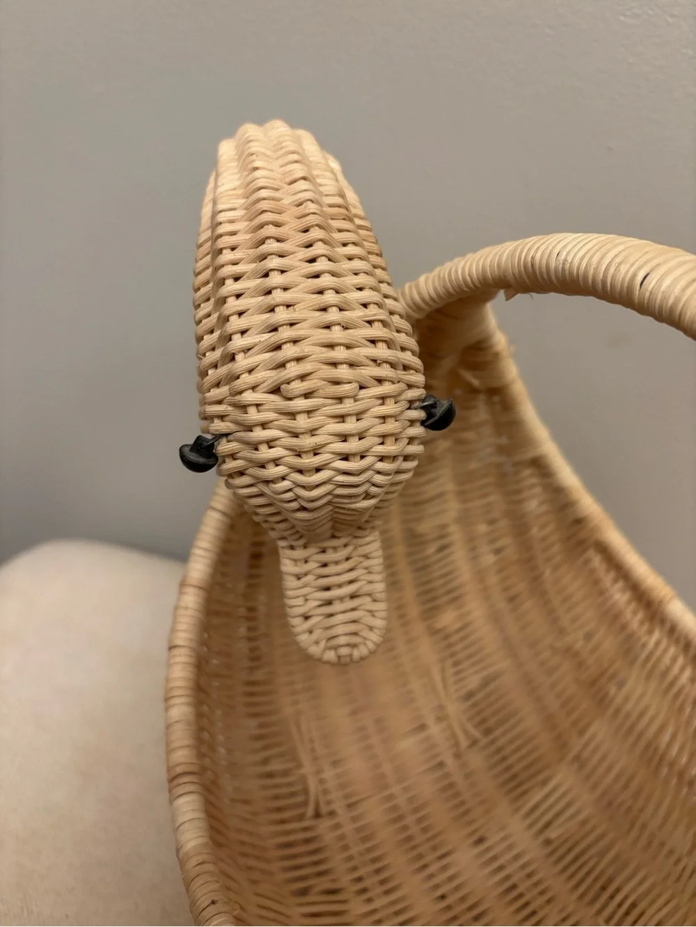 VTG Goose Swan Duck Wicker Basket Folk Art Farm House Cottage Core Boho MCM